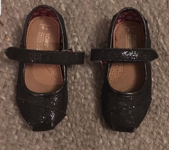 toms mary janes glitter